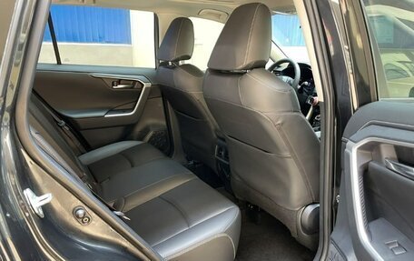 Toyota RAV4, 2020 год, 2 718 000 рублей, 6 фотография