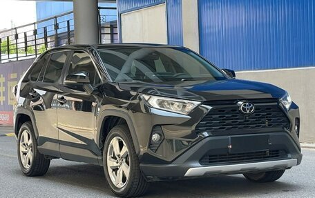 Toyota RAV4, 2020 год, 2 718 000 рублей, 5 фотография