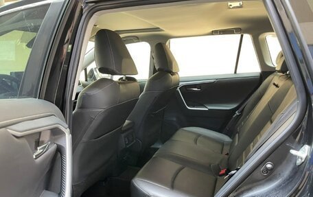 Toyota RAV4, 2020 год, 2 718 000 рублей, 7 фотография