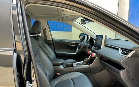 Toyota RAV4, 2020 год, 2 718 000 рублей, 9 фотография