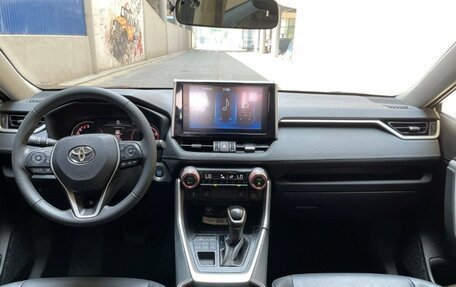 Toyota RAV4, 2020 год, 2 718 000 рублей, 10 фотография