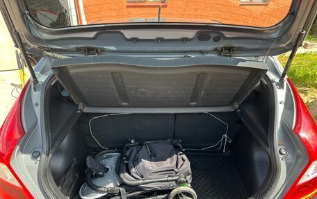 Hyundai Solaris II рестайлинг, 2013 год, 700 000 рублей, 10 фотография