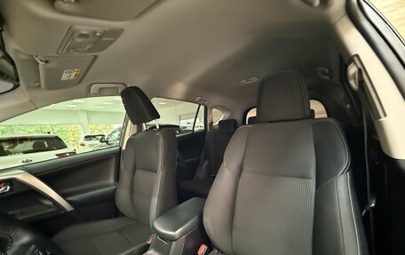 Toyota RAV4, 2014 год, 1 690 000 рублей, 15 фотография