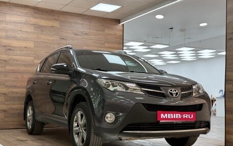 Toyota RAV4, 2014 год, 1 690 000 рублей, 5 фотография