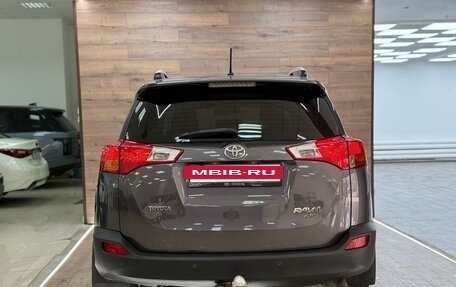 Toyota RAV4, 2014 год, 1 690 000 рублей, 7 фотография