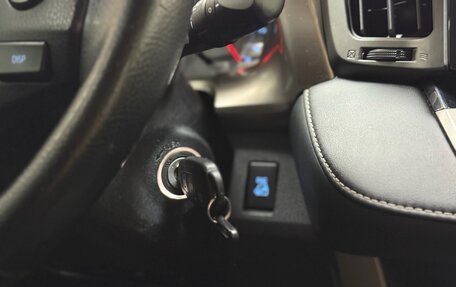 Toyota RAV4, 2014 год, 1 690 000 рублей, 28 фотография