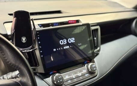 Toyota RAV4, 2014 год, 1 690 000 рублей, 19 фотография