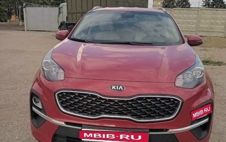 KIA Sportage IV рестайлинг, 2020 год, 2 700 000 рублей, 3 фотография