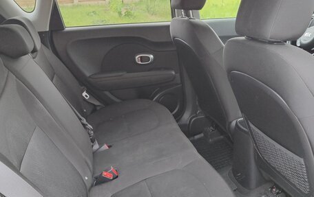 KIA Soul II рестайлинг, 2016 год, 1 650 000 рублей, 8 фотография
