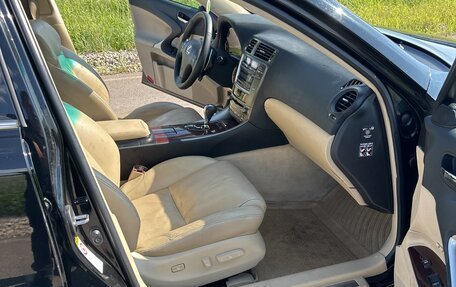 Lexus IS II рестайлинг 2, 2006 год, 1 300 000 рублей, 8 фотография