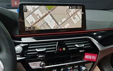 BMW 5 серия, 2022 год, 4 750 000 рублей, 14 фотография
