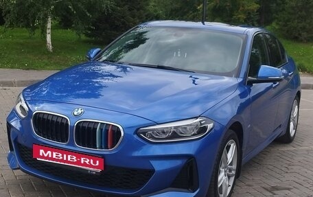 BMW 1 серия, 2020 год, 2 750 000 рублей, 3 фотография