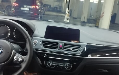 BMW 1 серия, 2020 год, 2 750 000 рублей, 11 фотография