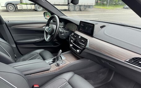 BMW 5 серия, 2019 год, 5 600 000 рублей, 5 фотография
