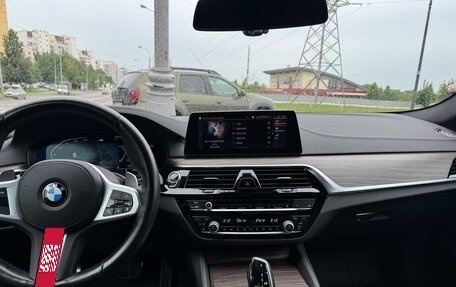 BMW 5 серия, 2019 год, 5 600 000 рублей, 6 фотография