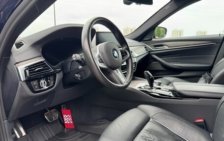 BMW 5 серия, 2019 год, 5 600 000 рублей, 4 фотография