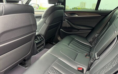 BMW 5 серия, 2019 год, 5 600 000 рублей, 8 фотография