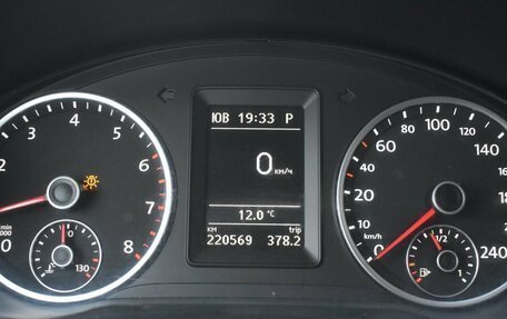 Volkswagen Tiguan I, 2011 год, 850 000 рублей, 13 фотография