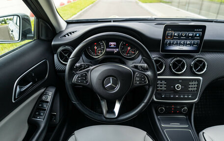 Mercedes-Benz GLA, 2018 год, 2 629 000 рублей, 15 фотография