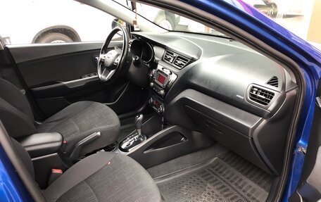 KIA Rio III рестайлинг, 2013 год, 910 000 рублей, 9 фотография