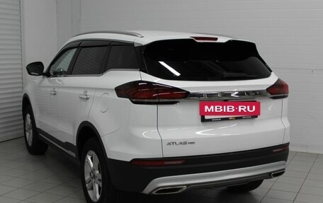 Geely Atlas, 2022 год, 1 850 000 рублей, 11 фотография