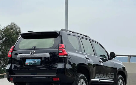 Toyota Land Cruiser Prado 150 рестайлинг 2, 2024 год, 6 150 333 рублей, 6 фотография