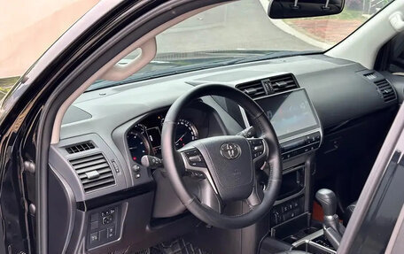 Toyota Land Cruiser Prado 150 рестайлинг 2, 2024 год, 6 150 333 рублей, 12 фотография