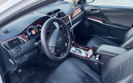 Toyota Camry, 2012 год, 1 680 000 рублей, 8 фотография