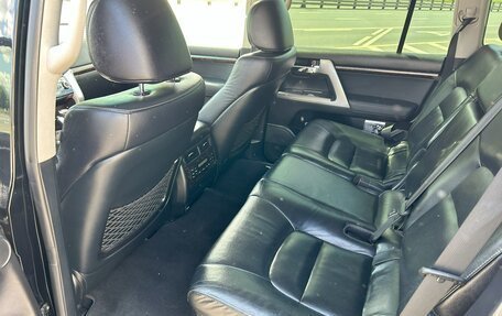Toyota Land Cruiser 200, 2012 год, 3 650 000 рублей, 6 фотография