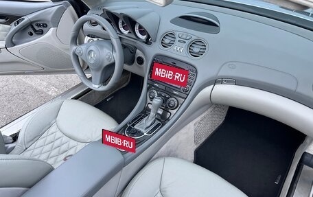 Mercedes-Benz SL-Класс, 2008 год, 3 300 000 рублей, 23 фотография