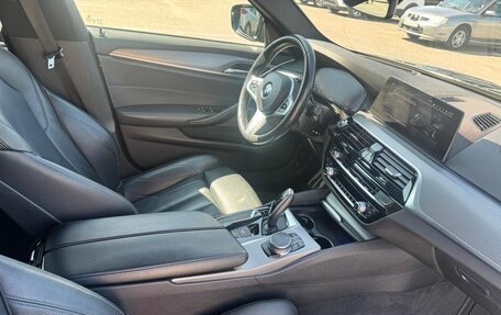BMW 5 серия, 2019 год, 3 900 000 рублей, 7 фотография