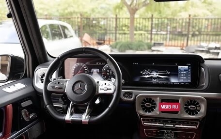 Mercedes-Benz G-Класс W463 рестайлинг _iii, 2022 год, 10 990 000 рублей, 11 фотография