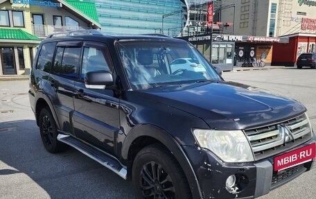 Mitsubishi Pajero IV, 2007 год, 1 023 000 рублей, 2 фотография
