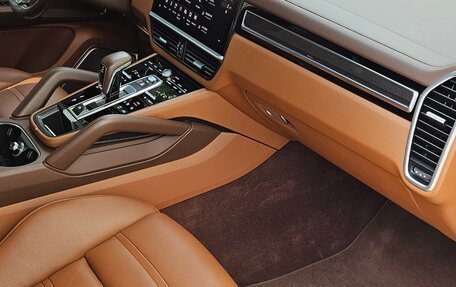 Porsche Cayenne III, 2021 год, 14 700 000 рублей, 11 фотография
