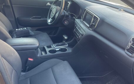KIA Sportage IV рестайлинг, 2017 год, 1 600 000 рублей, 11 фотография