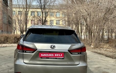 Lexus RX IV рестайлинг, 2021 год, 5 700 000 рублей, 6 фотография