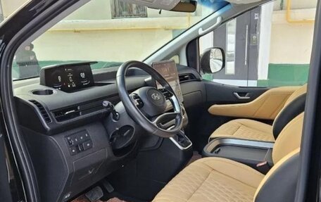 Hyundai Staria, 2021 год, 4 765 000 рублей, 4 фотография
