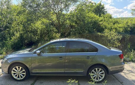 Volkswagen Jetta VI, 2016 год, 1 680 000 рублей, 3 фотография