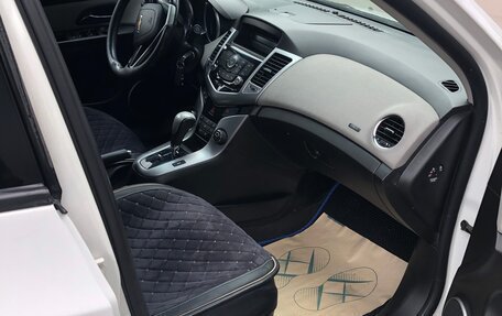 Chevrolet Cruze II, 2012 год, 785 000 рублей, 8 фотография