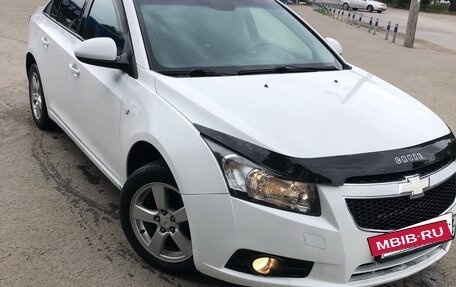 Chevrolet Cruze II, 2012 год, 785 000 рублей, 3 фотография