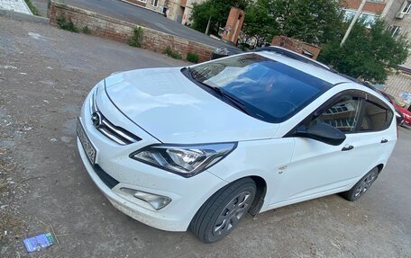 Hyundai Solaris II рестайлинг, 2014 год, 835 000 рублей, 10 фотография