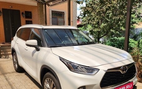 Toyota Highlander, 2025 год, 5 400 000 рублей, 1 фотография