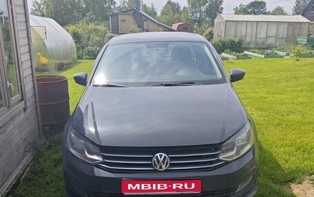 Volkswagen Polo VI (EU Market), 2018 год, 750 000 рублей, 1 фотография