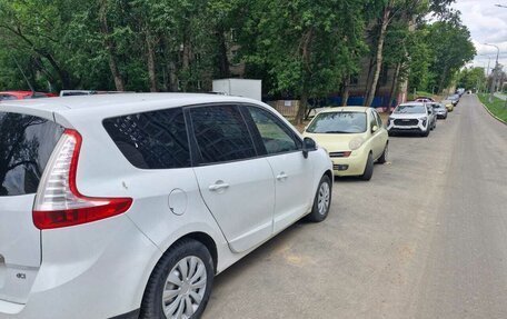 Renault Scenic III, 2014 год, 900 000 рублей, 8 фотография