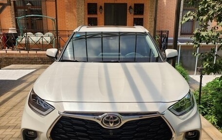Toyota Highlander, 2025 год, 5 400 000 рублей, 2 фотография