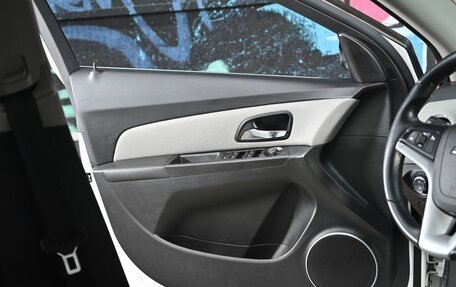 Chevrolet Cruze II, 2013 год, 855 000 рублей, 7 фотография
