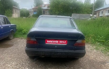 Mercedes-Benz W124, 1989 год, 60 000 рублей, 4 фотография