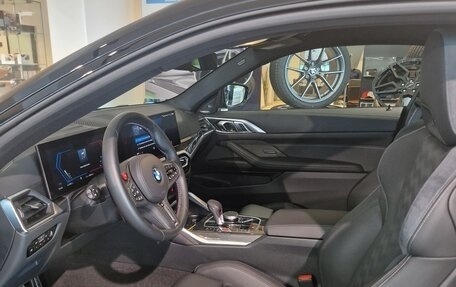 BMW M4, 2023 год, 13 000 000 рублей, 10 фотография