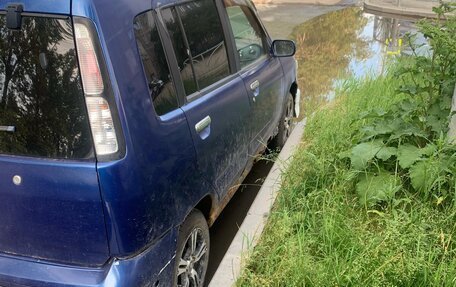 Nissan Cube II, 2001 год, 105 000 рублей, 3 фотография