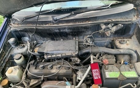 Nissan Cube II, 2001 год, 105 000 рублей, 9 фотография